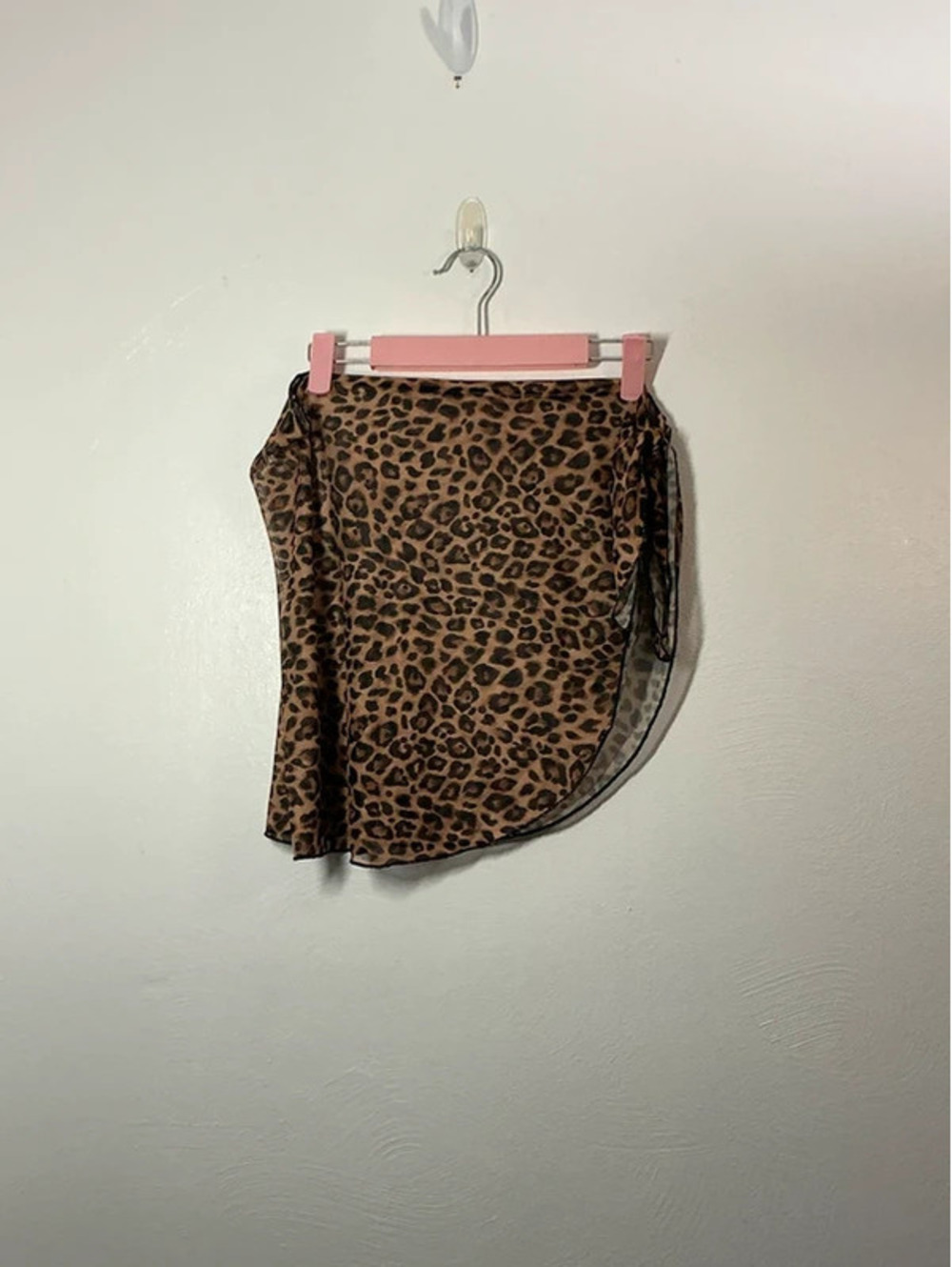 Wild fable leopard sheer sarong size XXS/XS